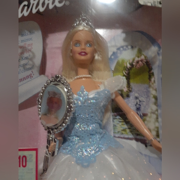 Vintage Collectable 1999 Mattel Princess Bride Barbie Doll (Never Been Opened) - Picture 2 of 5